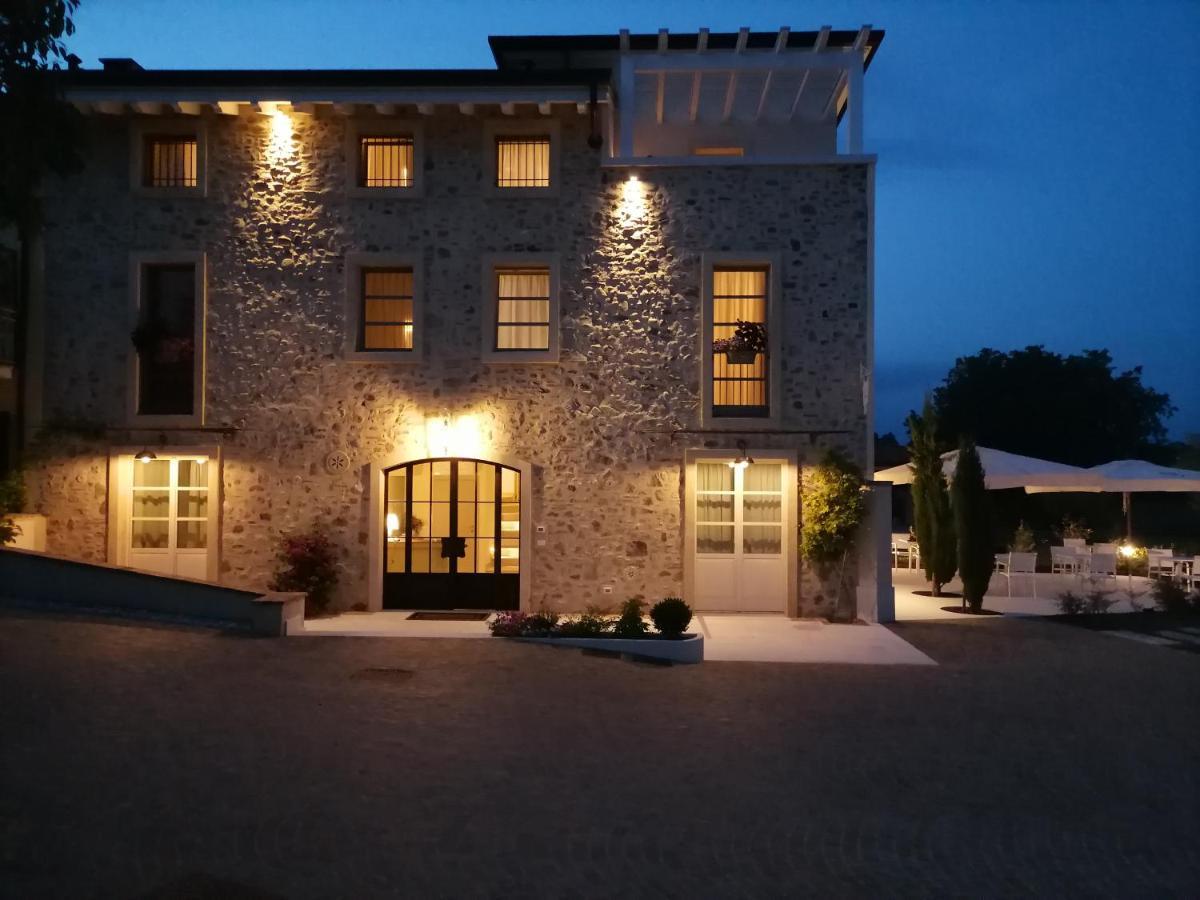 Relais Ca' Morenica Valeggio sul Mincio Exterior photo
